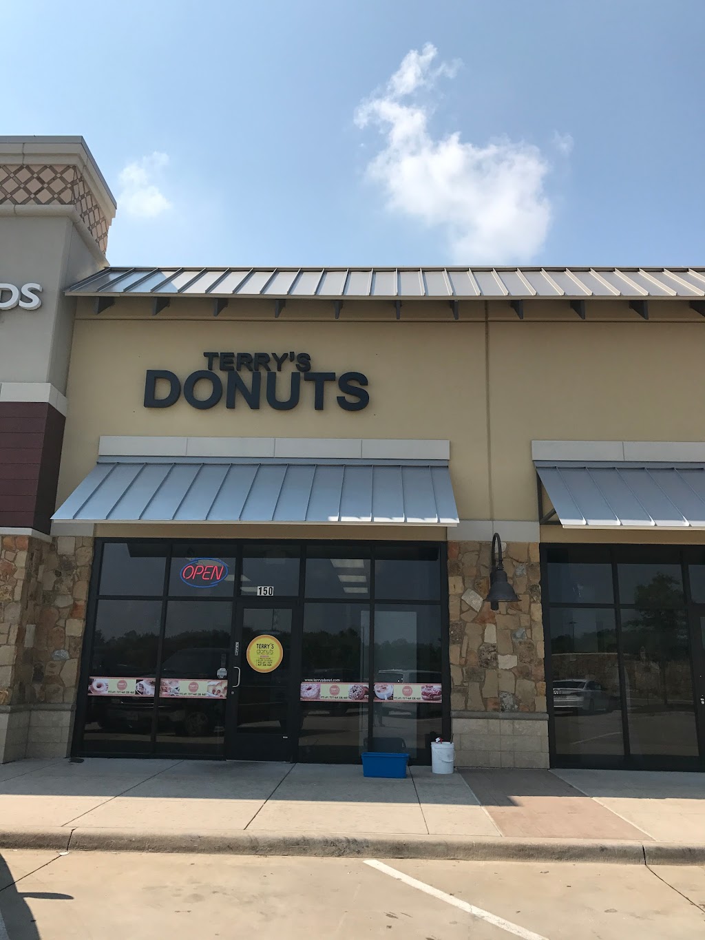 Terrys Donut | 4251 Cross Timbers Rd, Flower Mound, TX 75022, USA | Phone: (972) 691-7377