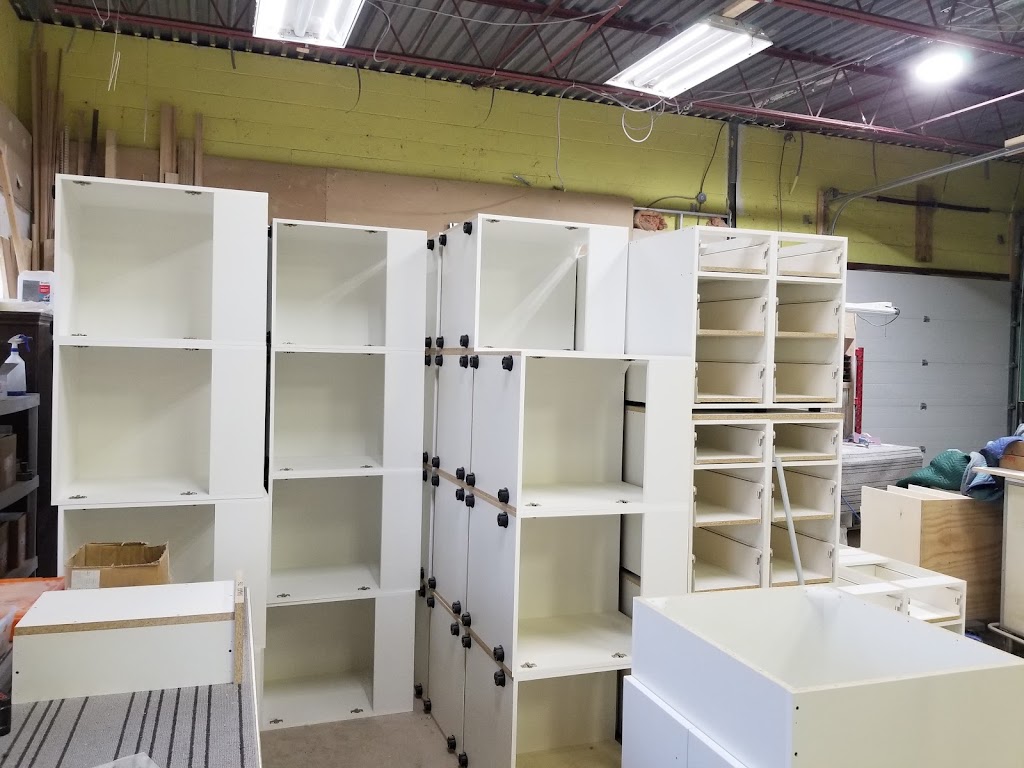 Orchard Park Kitchens & Millwork | 2534 First Street Louth, St. Catharines, ON L2S 3W4, Canada | Phone: (905) 328-3273