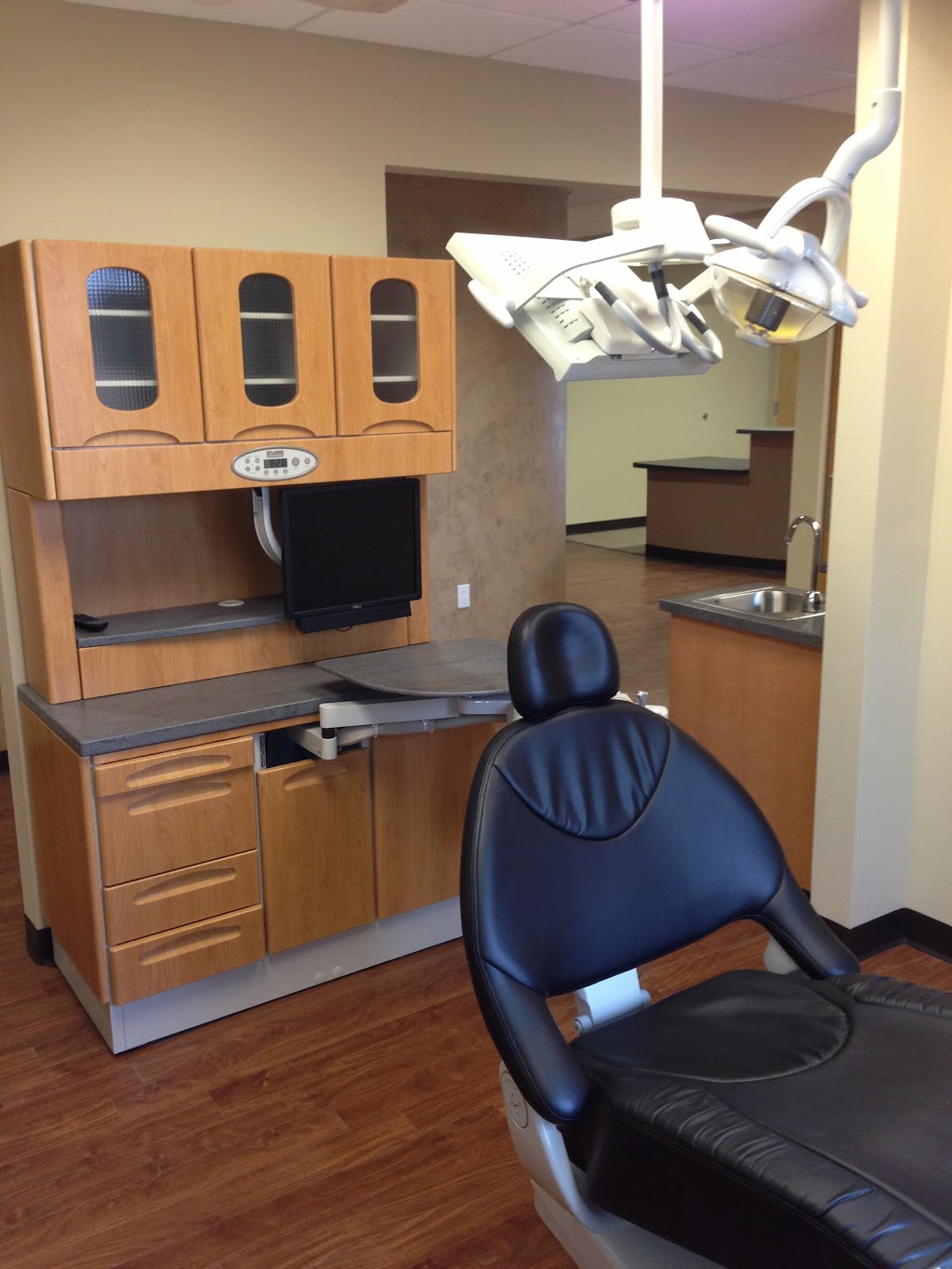 Dr. Jennifer K. Lamont, DDS | 7050 Barstow St NE A, Albuquerque, NM 87111, USA | Phone: (505) 508-5429