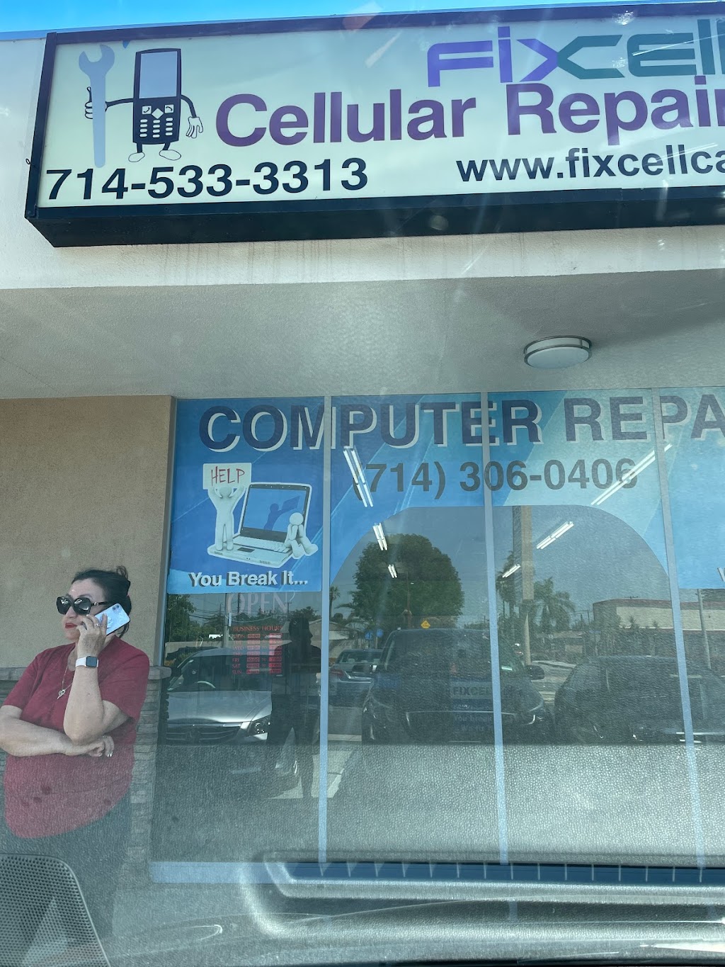 Cute R Celfons Celullar Repair Center | 2050 W Lincoln Ave, Anaheim, CA 92801 | Phone: (714) 533-3313