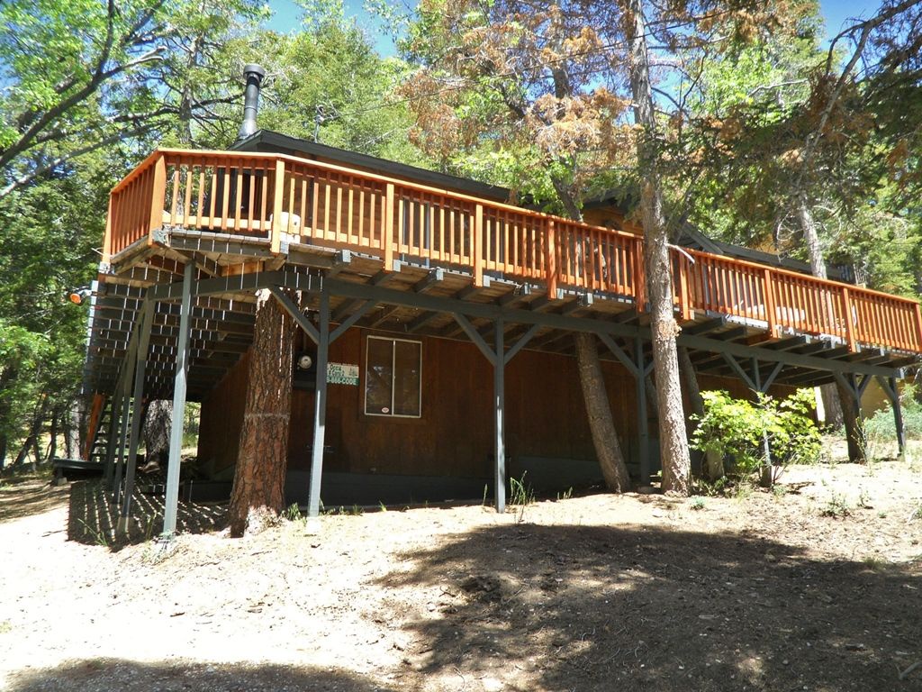 Big Bear Getaway by Meredith | 816 W Big Bear Blvd, Big Bear, CA 92314, USA | Phone: (800) 456-1452