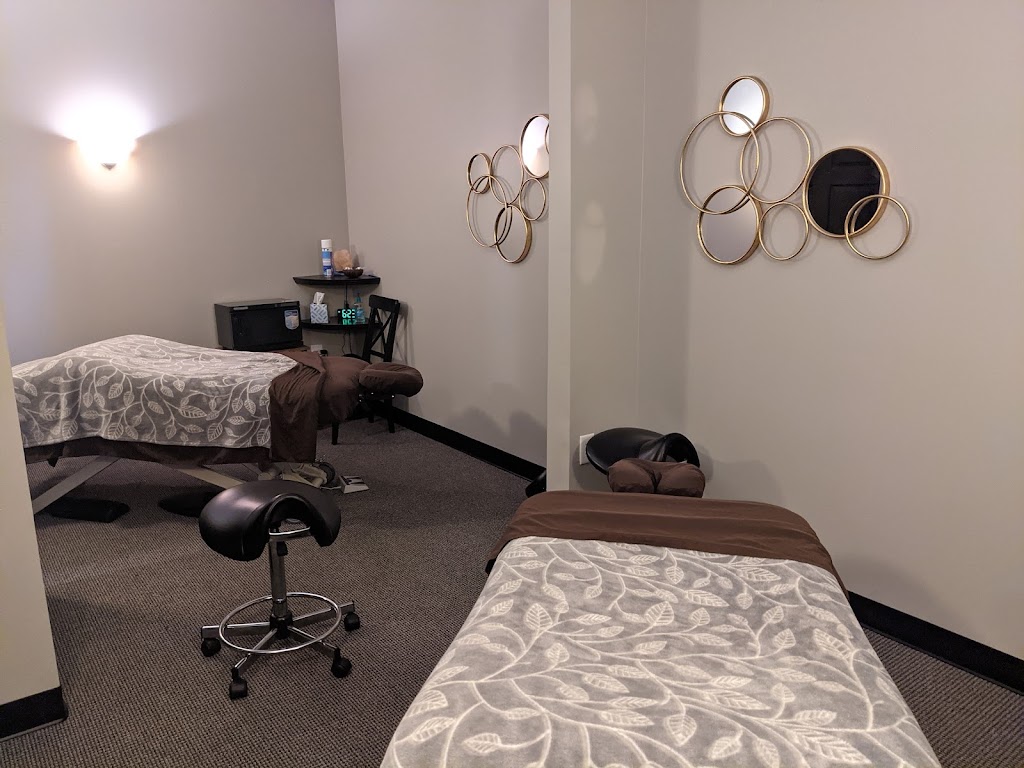 LaVida Massage | 8876 Dallas Acworth Hwy Suite 124, Dallas, GA 30132, USA | Phone: (678) 247-8383