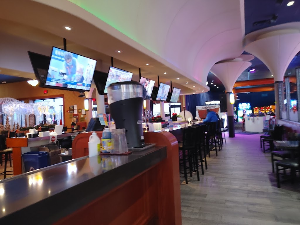 Dave & Busters | 2502 S 133rd Plaza Ste 111, Omaha, NE 68144, USA | Phone: (402) 778-3915