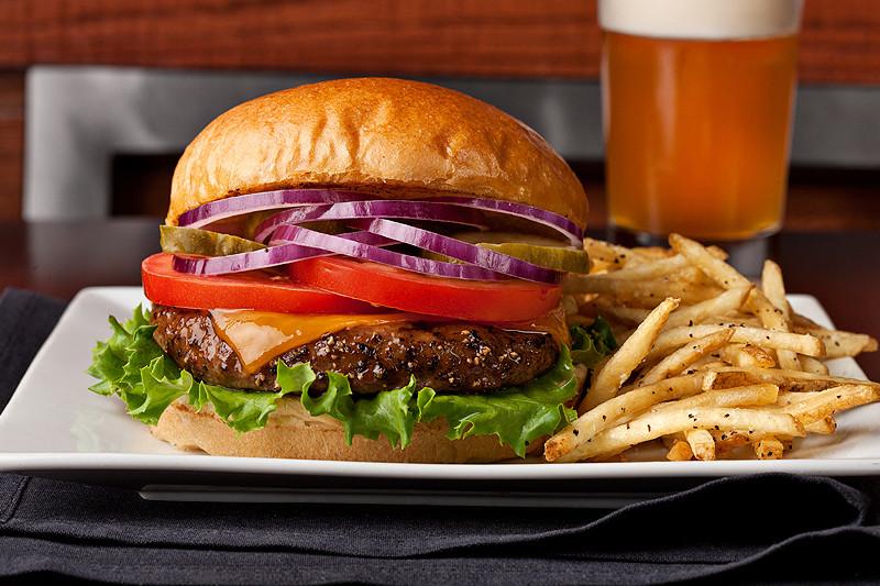 Village Burger Bar | 957 Garden Park Dr, Allen, TX 75013, USA | Phone: (469) 854-6616