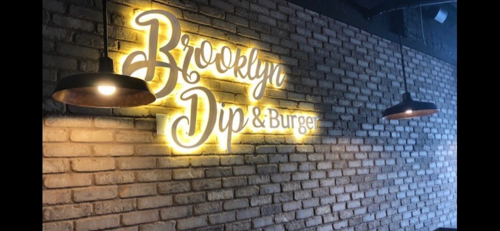 Brooklyn Dip & Burger | 1850 Front St, East Meadow, NY 11554, USA | Phone: (516) 222-8000
