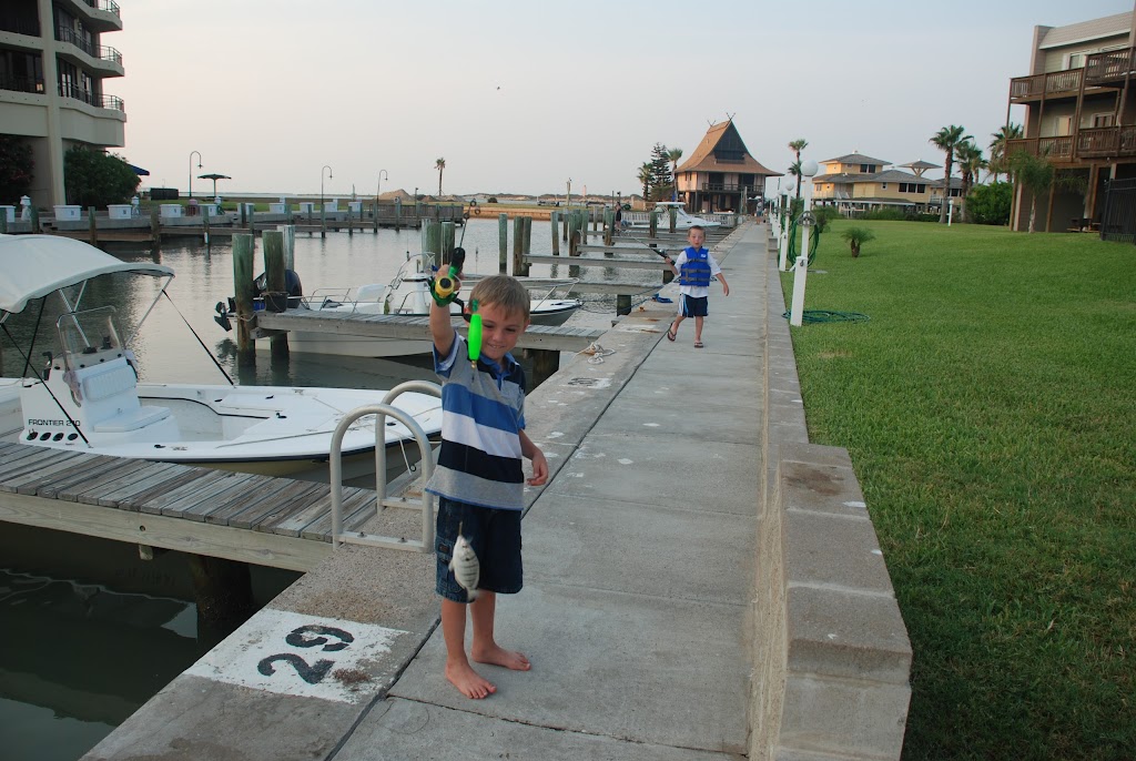 Bay Tree Condo Rental | 900 N Station St, Port Aransas, TX 78373, USA | Phone: (361) 749-5859