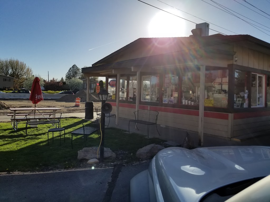 Viking Drive In | 3790 W State St, Boise, ID 83703, USA | Phone: (208) 342-7289