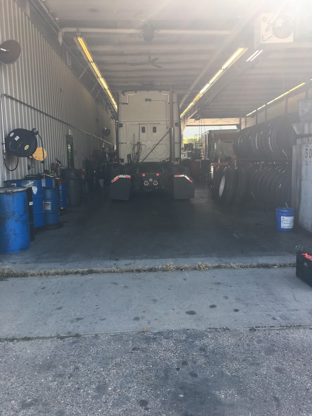 Myoptic Optometry - Dr. Summy To, Optometrist | 3978 N Williams Ave, Portland, OR 97227, USA | Phone: (503) 493-7070