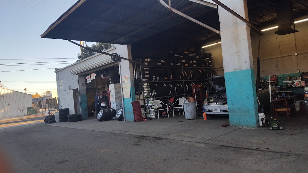 Hectors Tire Shop | 2491 Main St, Riverside, CA 92501, USA | Phone: (951) 682-8021