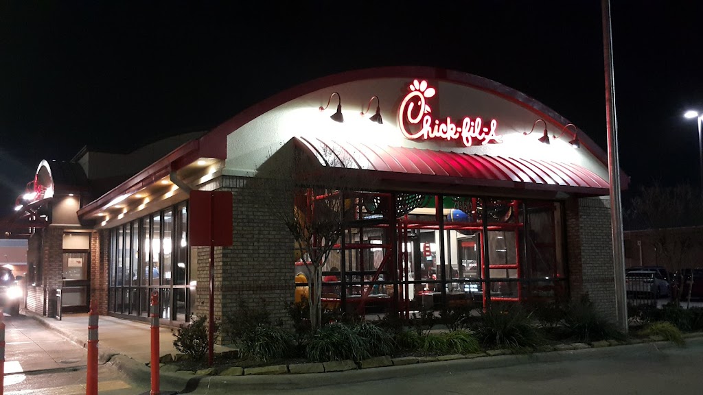 Chick-fil-A | 7850 N MacArthur Blvd, Irving, TX 75063, USA | Phone: (972) 432-0101