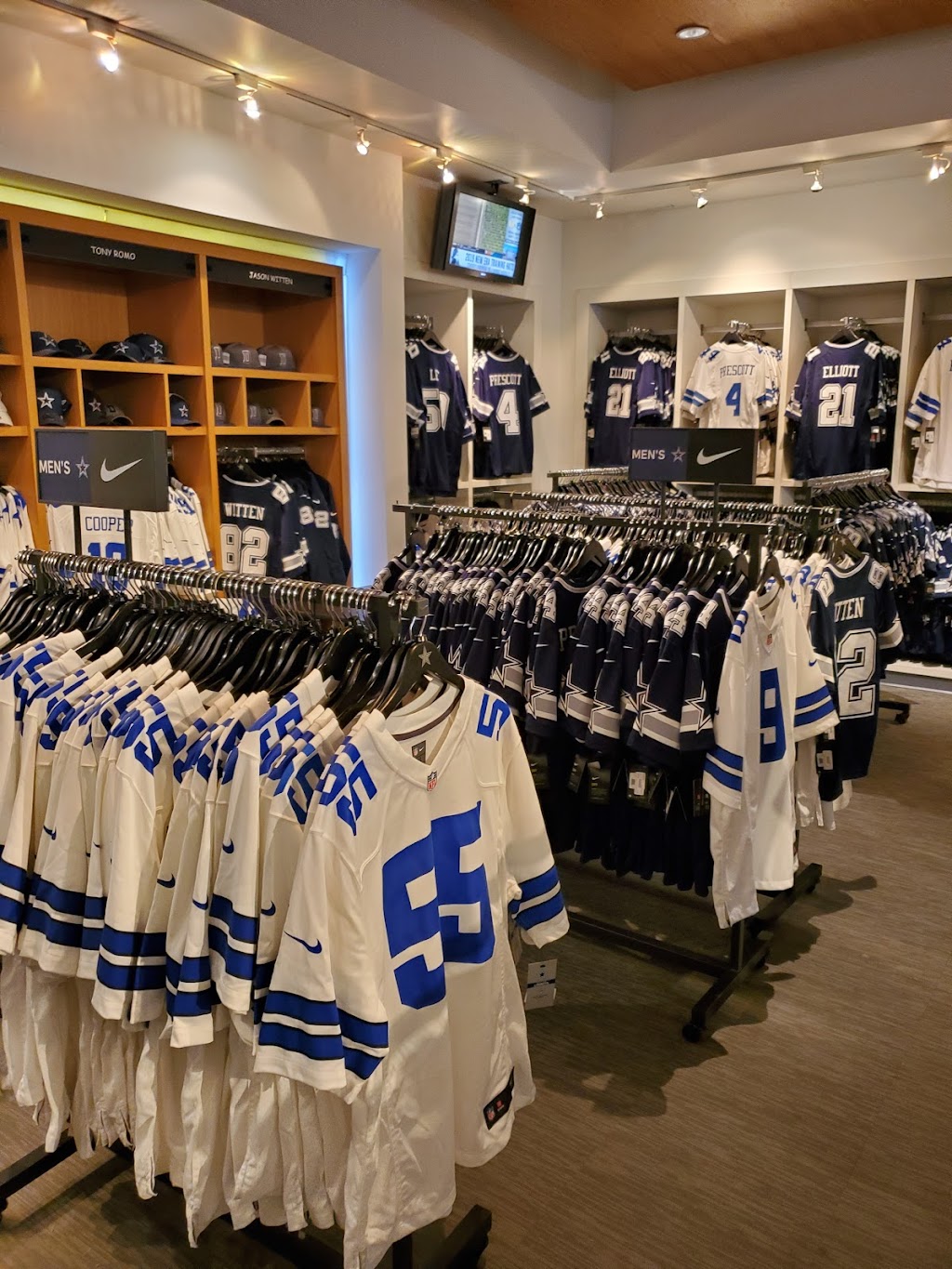 Dallas Cowboys Pro Shop | AT&T Stadium, 1 Legends Way, Arlington, TX 76011, USA | Phone: (817) 892-4600