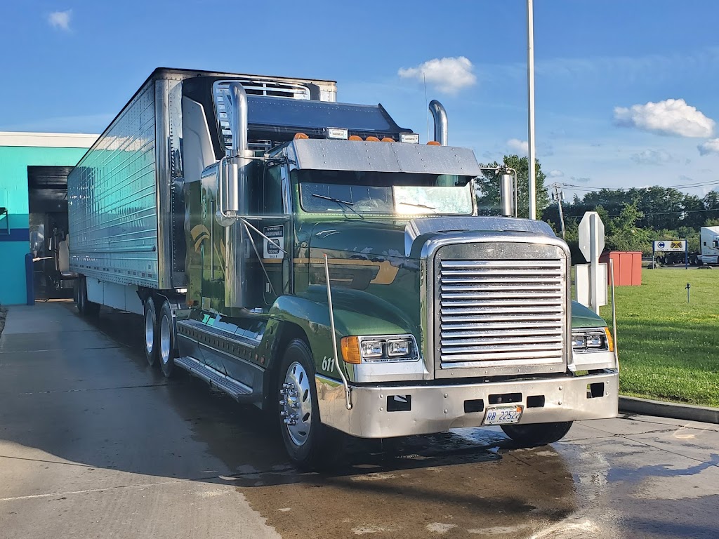 Blue Beacon Truck Wash of Kirkwood, NY | Exit 2W/3, 73 Industrial Park Dr I-81, Binghamton, NY 13904, USA | Phone: (607) 778-1230