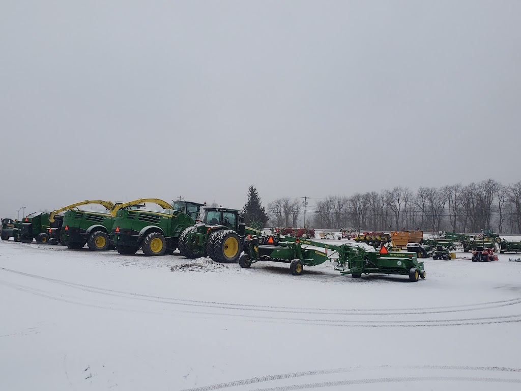 United Ag & Turf | 3021 NY-5S, Fultonville, NY 12072, USA | Phone: (518) 853-3405