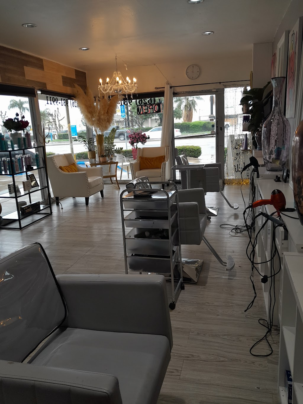 JR Hair Studio | 624 N Azusa Ave, West Covina, CA 91791, USA | Phone: (626) 931-9911