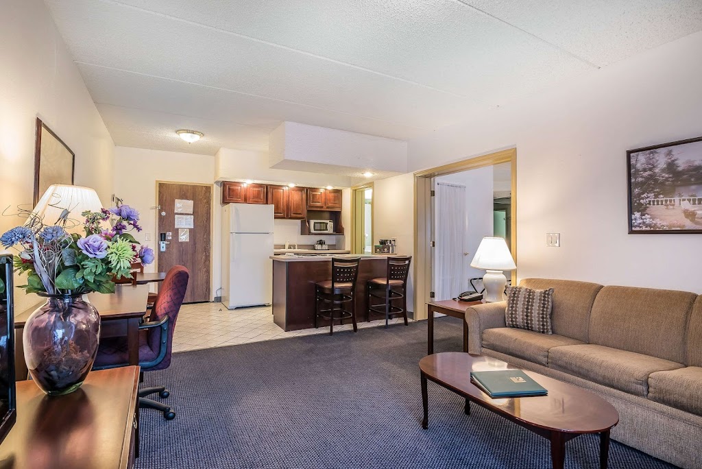 Quality Inn & Suites Albany Airport | 611 Troy-Schenectady Rd, Latham, NY 12110, USA | Phone: (518) 785-5891