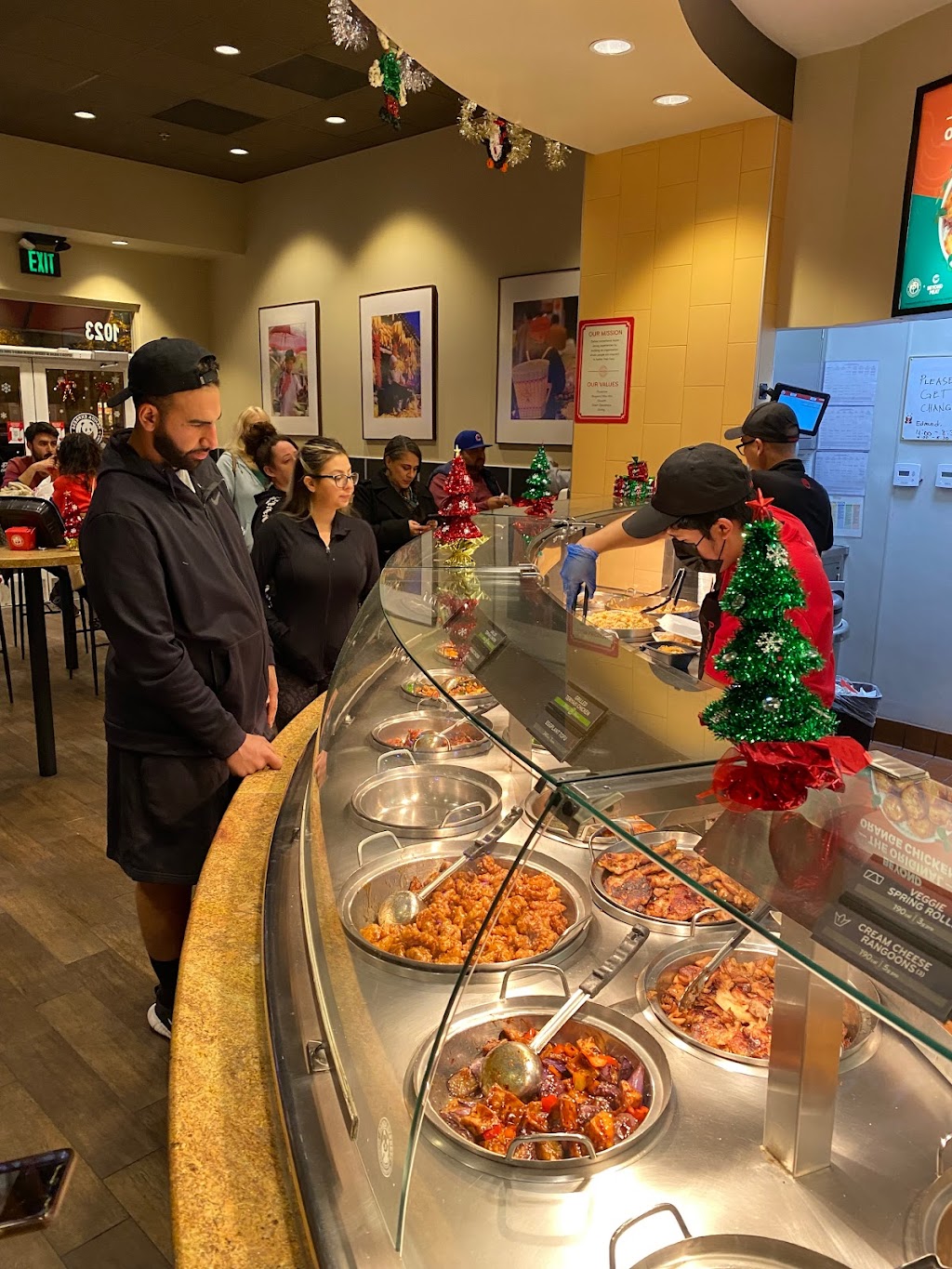 Panda Express | 1023 El Camino Real, Redwood City, CA 94063, USA | Phone: (650) 216-6890