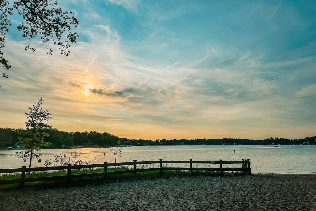 Pokagon State Park | 450 Ln 100 Lake James, Angola, IN 46703, USA | Phone: (260) 833-2012