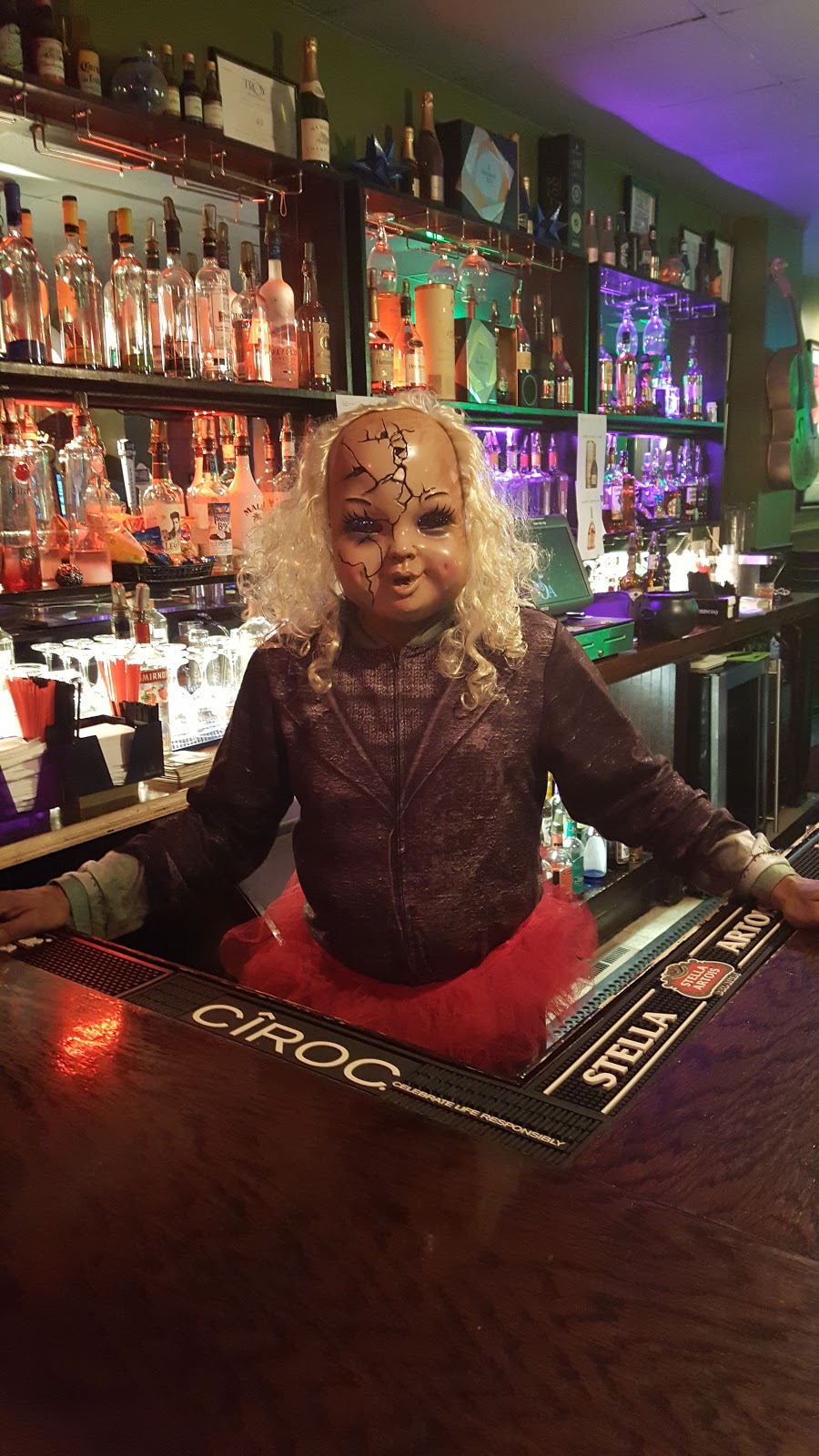 Vivians Lounge | 76 Congress St, Troy, NY 12180, USA | Phone: (518) 244-3802