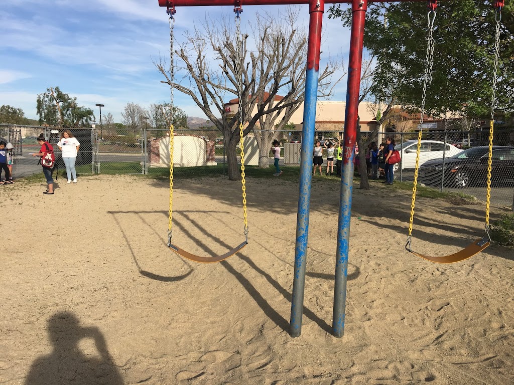 SandCastles Child Care Center Grades K-8th | 27303 Luther Dr, Canyon Country, CA 91351, USA | Phone: (661) 251-3182