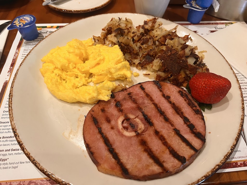 The Café | 16300 Nyemii Pass Rd, Valley Center, CA 92082, USA | Phone: (760) 291-5500