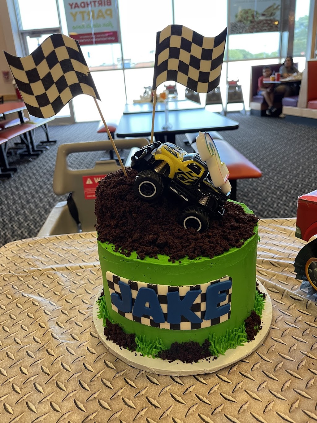 Cakes By Danielle- All About The Cake | 1050 Carolyn Cove, New Braunfels, TX 78130, USA | Phone: (817) 821-5107