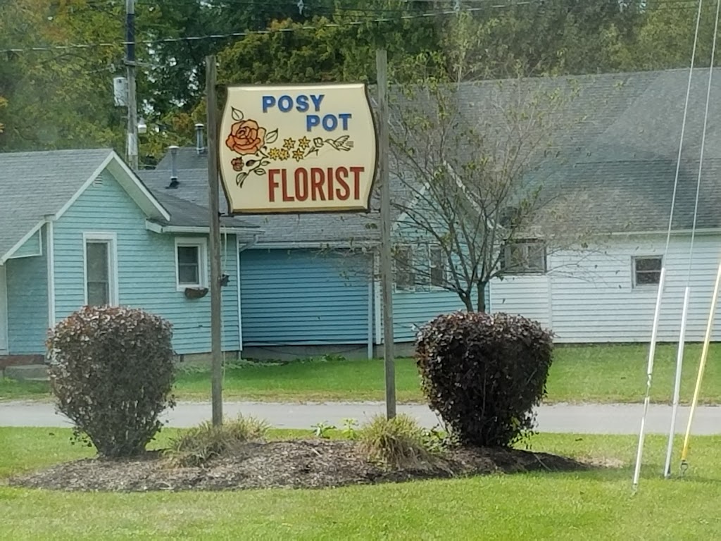 Posy Pot Florist | 126 W Townley St, Bluffton, IN 46714, USA | Phone: (260) 824-3330