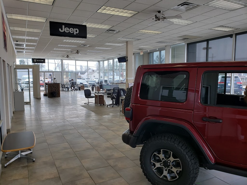 Glenn Chrysler Dodge Jeep Ram | 6424 KY-146, Crestwood, KY 40014, USA | Phone: (502) 890-9296