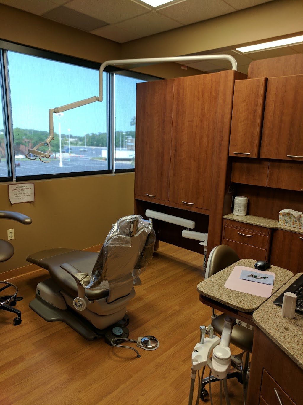 Dental Essentials | 757 Alpha Dr, Highland Heights, OH 44143, USA | Phone: (440) 683-9436