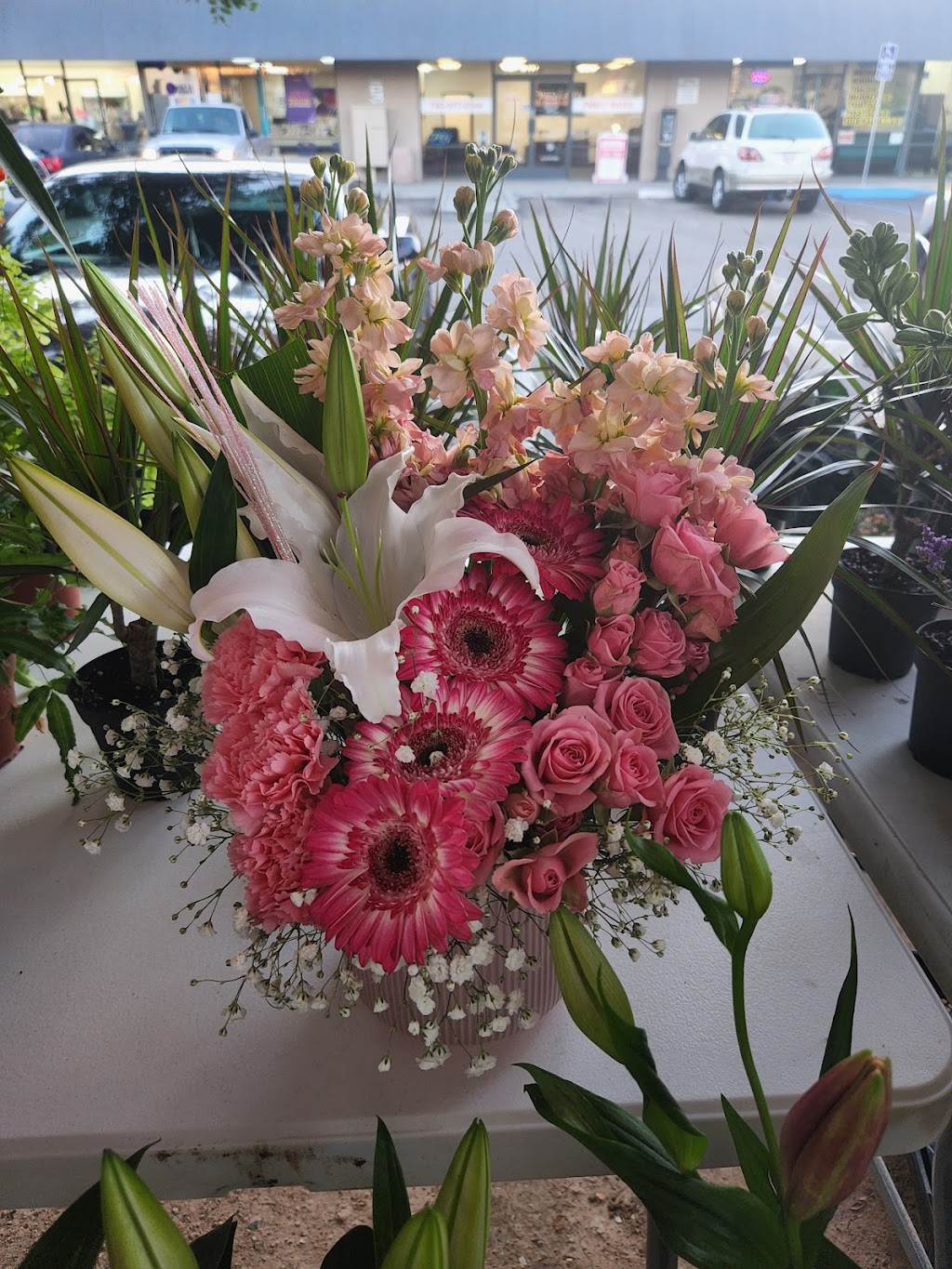 San Marcos Flower Stand | 218 W San Marcos Blvd Suite 13, San Marcos, CA 92069, USA | Phone: (760) 492-5581