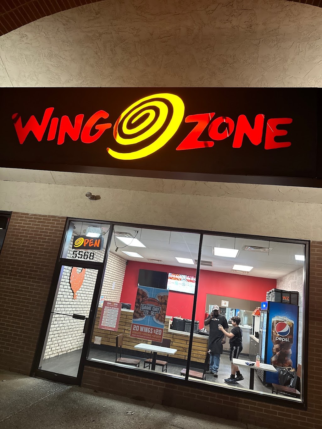 Wing Zone | 5568 Airway Rd, Dayton, OH 45431, USA | Phone: (937) 254-9464