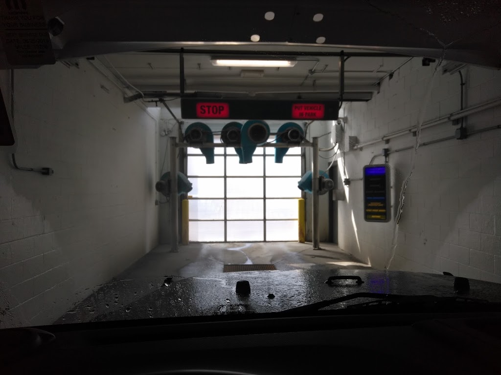 Park Chrysler Jeep Touch-Free Car Wash | 1500 Hwy 13 W, Burnsville, MN 55337, USA | Phone: (952) 890-5337