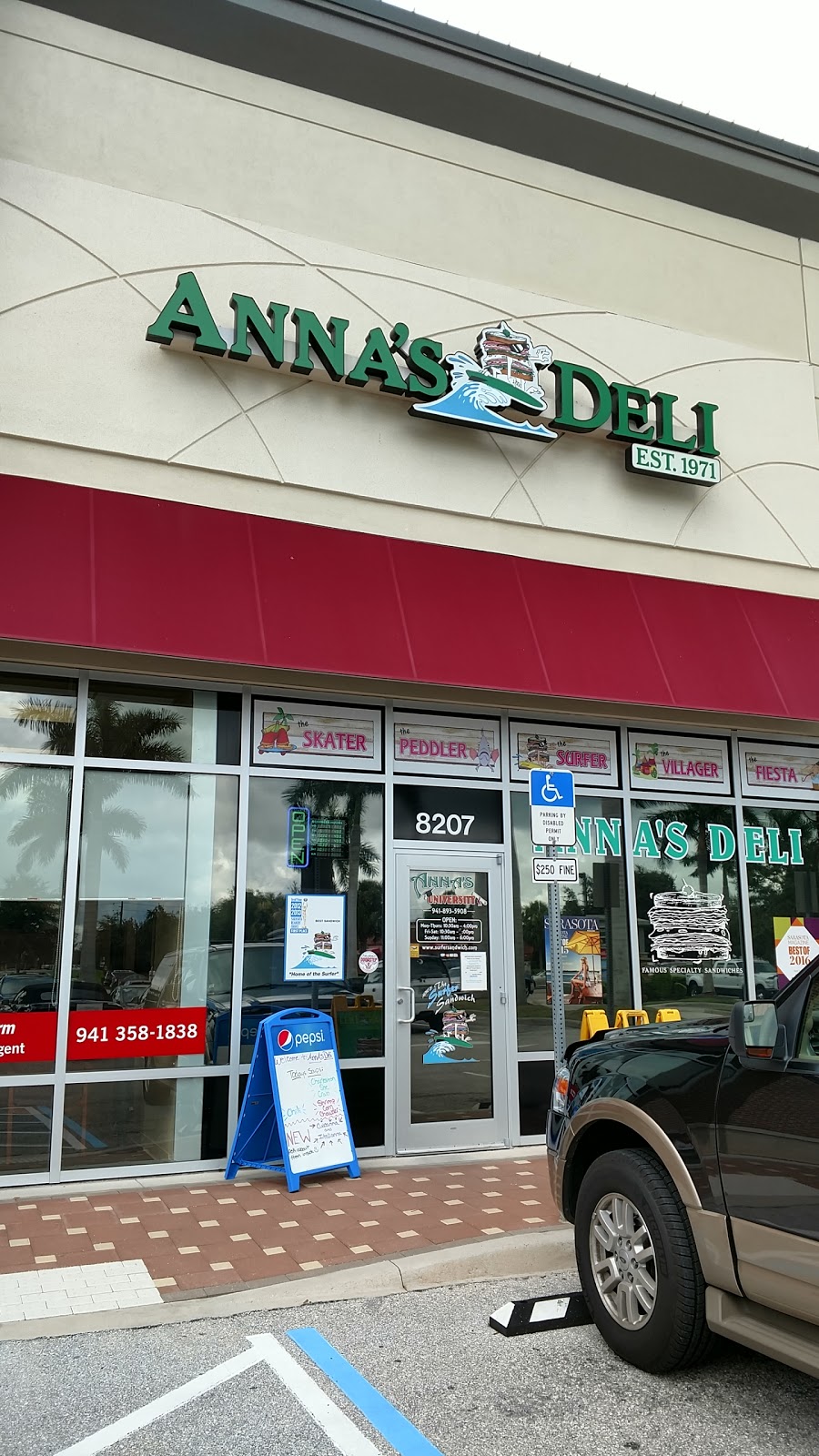 Annas Deli | 8207 Tourist Center Dr, Bradenton, FL 34201, USA | Phone: (941) 893-5908