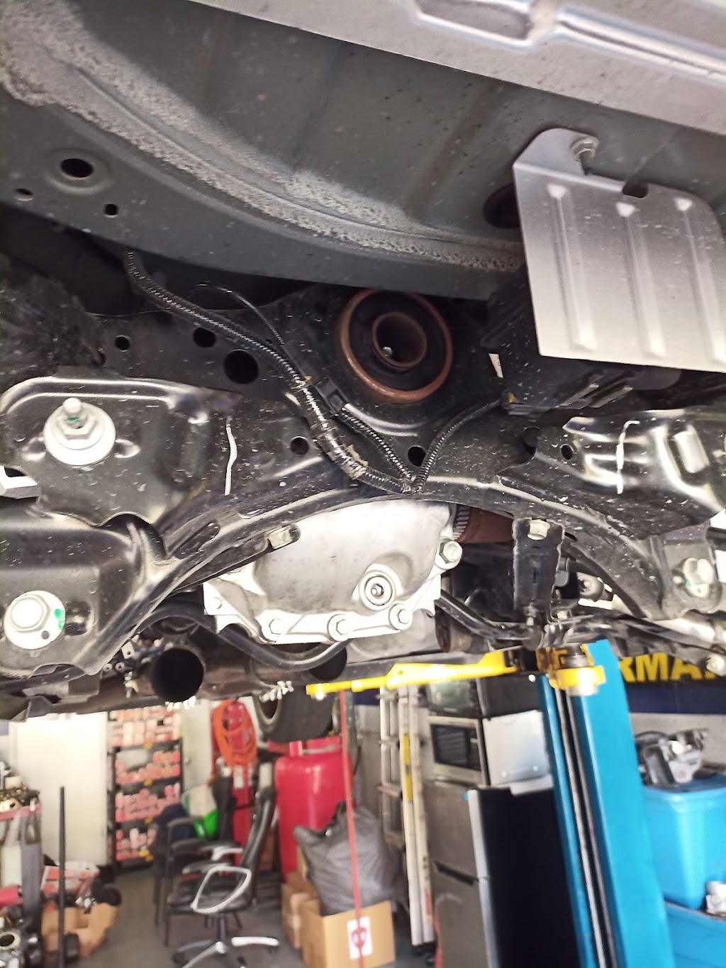 Leonardi Auto Performance & Repair | 2501 W Sample Rd C, Pompano Beach, FL 33073, USA | Phone: (954) 984-1909