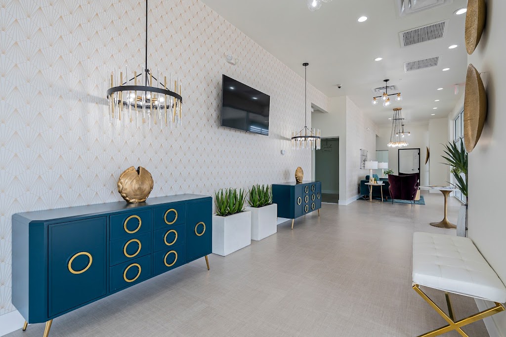 Lavish Studios - Salon Suites | 8950 E Germann Rd, Mesa, AZ 85212, USA | Phone: (480) 477-5726