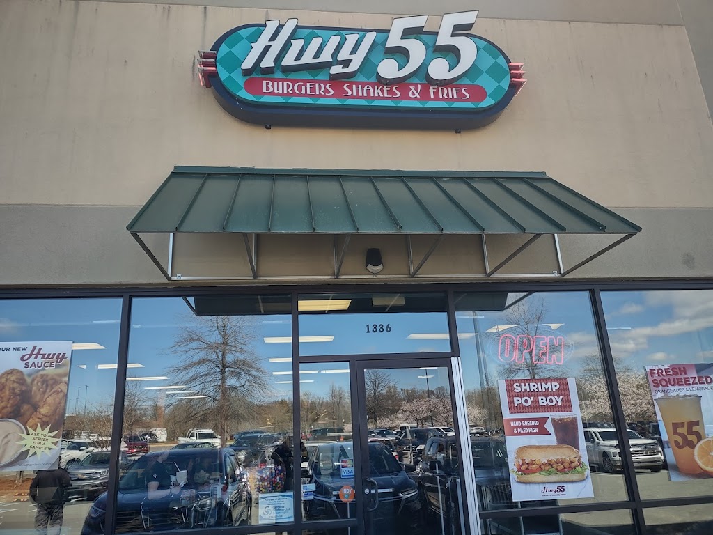 Hwy 55 Burgers Shakes & Fries | 1336 Mebane Oaks Rd, Mebane, NC 27302, USA | Phone: (919) 304-5300