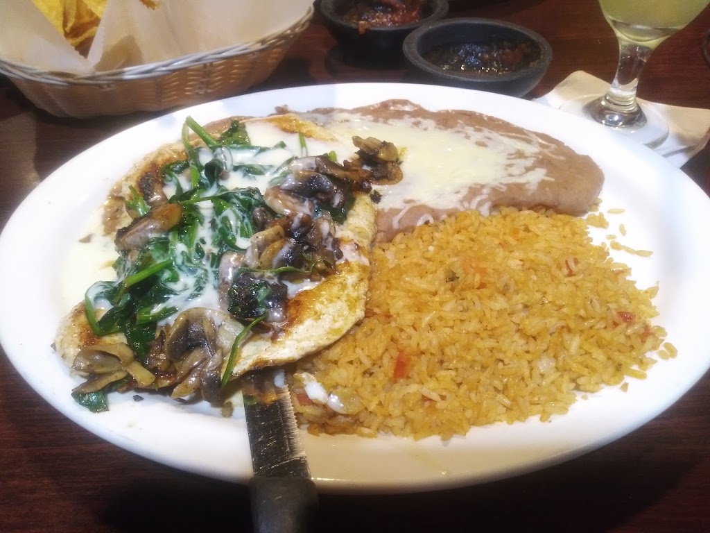 El Nopal | 1041 Zorn Ave, Louisville, KY 40207, USA | Phone: (502) 897-5541