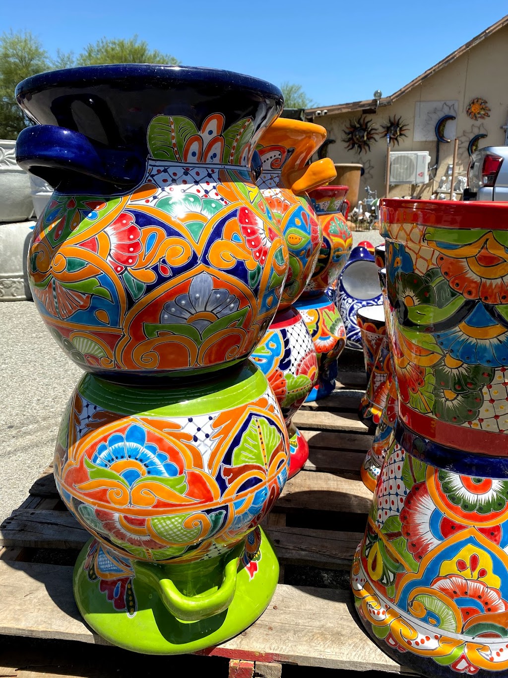 LEOS POTTERY | 1498 E Ramsey St, Banning, CA 92220, USA | Phone: (951) 849-2760