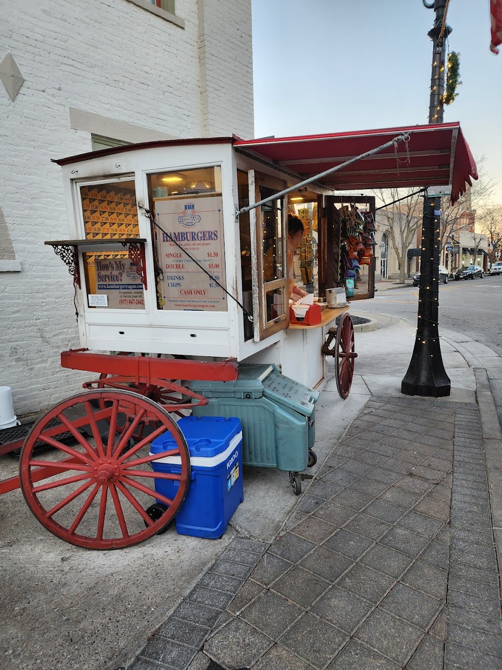 Hamburger Wagon | 12 E Central Ave, Miamisburg, OH 45342 | Phone: (937) 847-2442