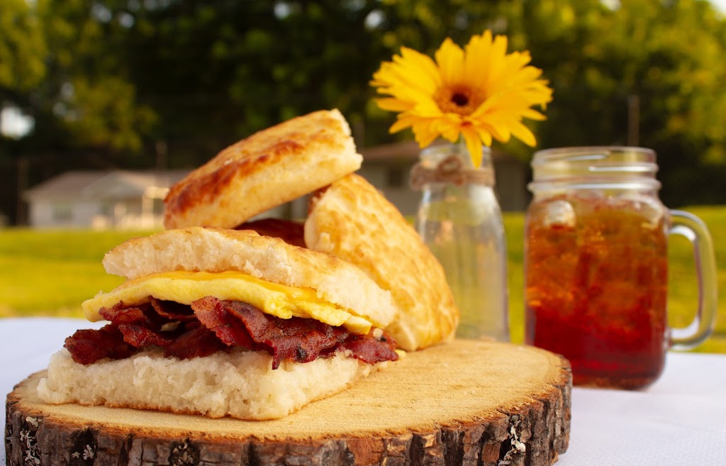 Sawnee Mountain Biscuit Co. | 104 13th St, Cumming, GA 30040 | Phone: (770) 887-4615