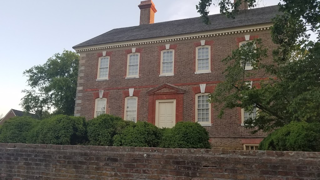 Yorktown Hallowed Ground Candlelight Ghost Tour | 209 Church St, Yorktown, VA 23690, USA | Phone: (757) 342-6599