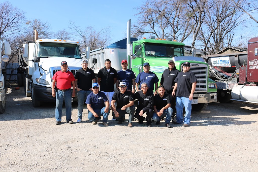J. Munoz Trucking, LLC | 3509 N Grove St, Fort Worth, TX 76106, USA | Phone: (682) 227-1670
