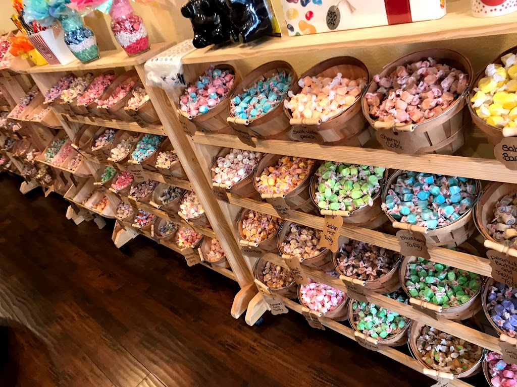 AndiMac Candy Shack | 119 N Main St, Mansfield, TX 76063, USA | Phone: (682) 422-3025