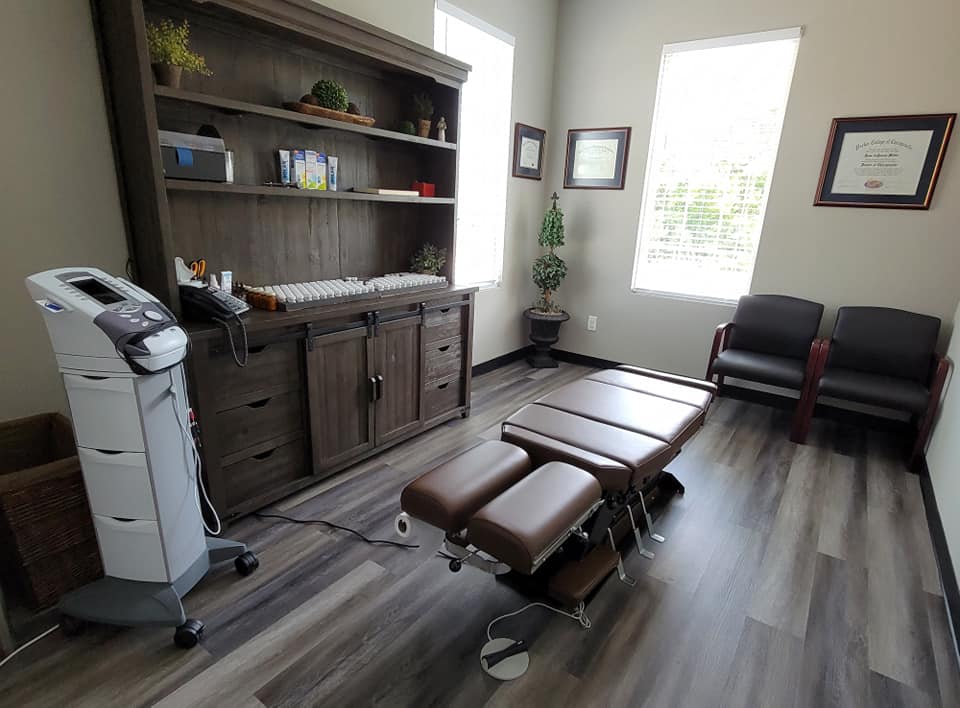 Silva Chiropractic | 1802 Mansfield Webb Rd #108, Mansfield, TX 76063, USA | Phone: (817) 453-5500