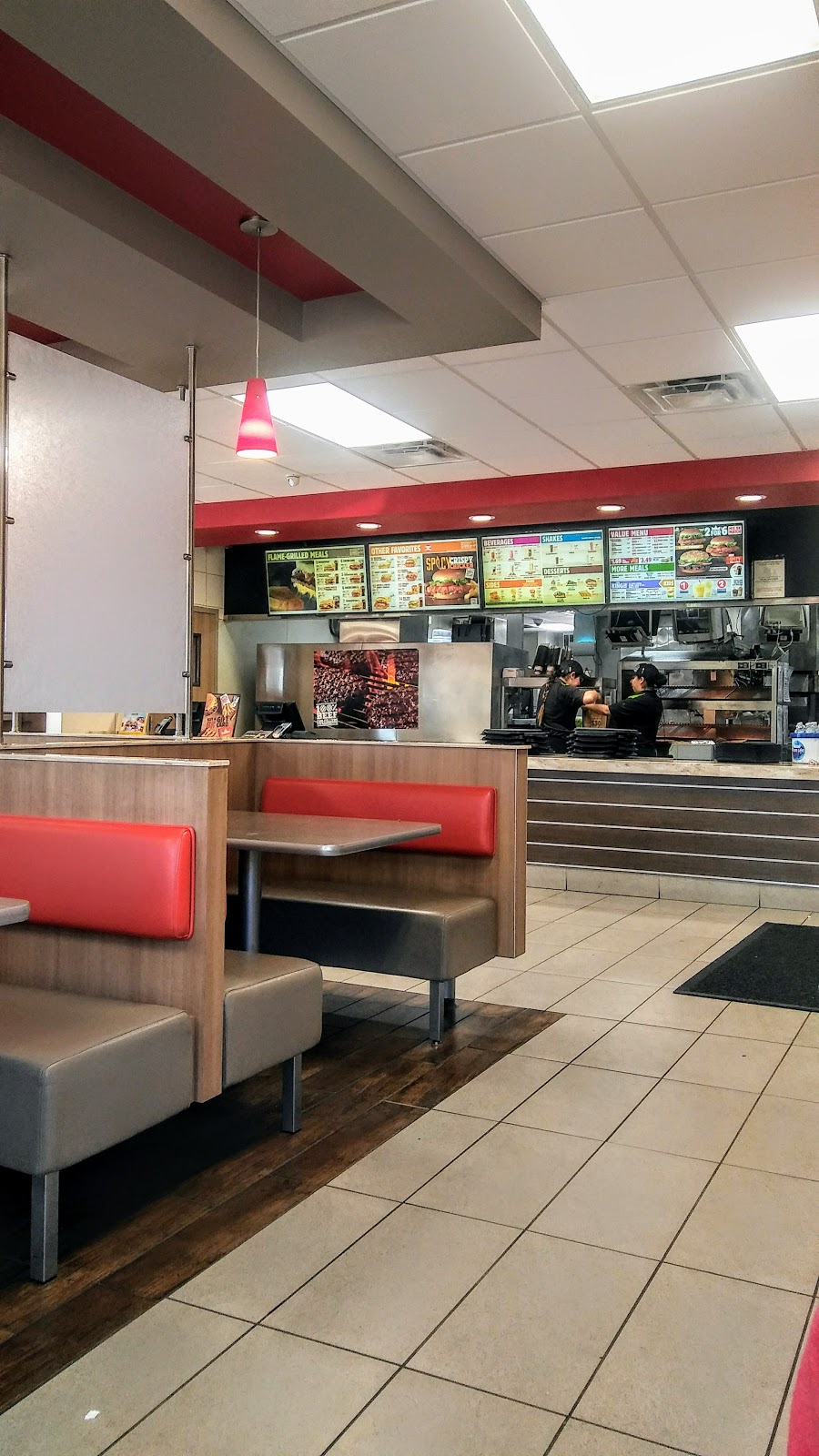 Burger King | 1108 Yosemite Ave, Escalon, CA 95320, USA | Phone: (209) 838-7302