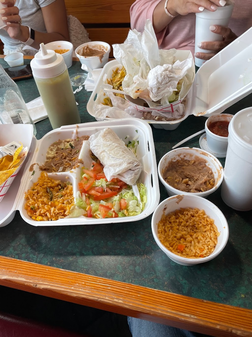 Taco Tia | 2022 81st Ave, Merrillville, IN 46410, USA | Phone: (219) 525-4133