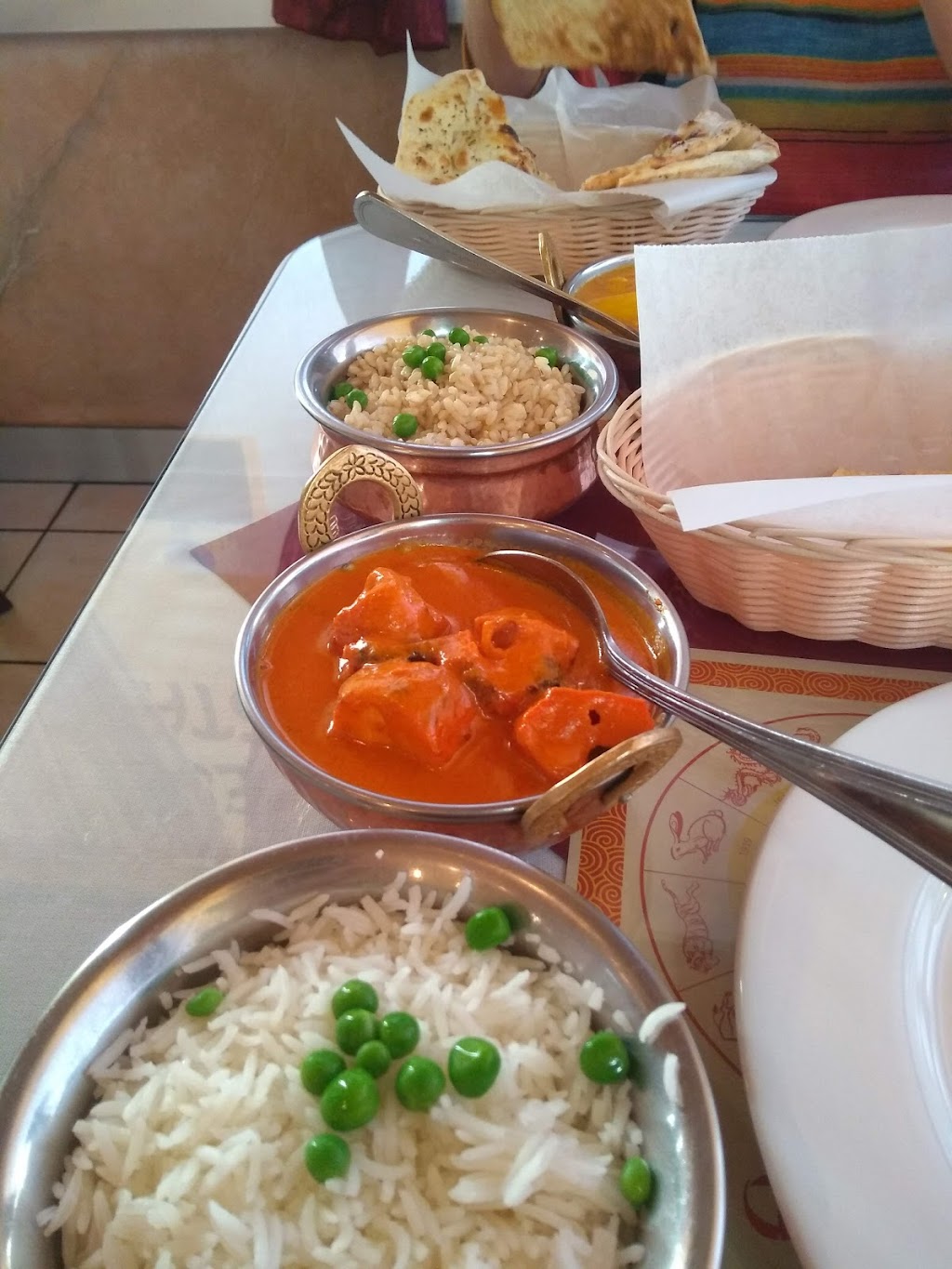 Everest Indian Restaurant | 56 E Washington St, Petaluma, CA 94952, USA | Phone: (707) 781-9131