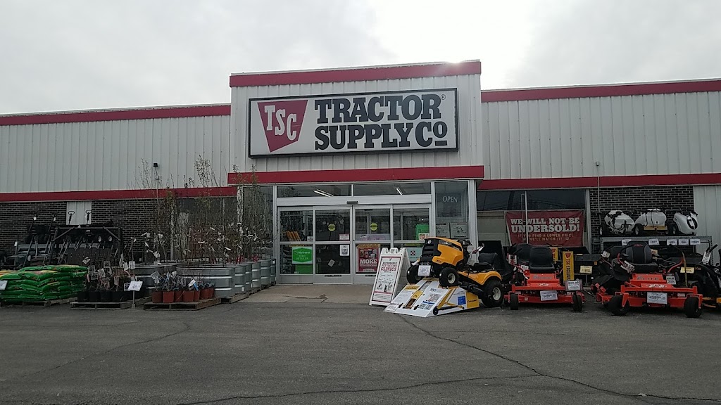 Tractor Supply Co. | 829 S 13th St, Decatur, IN 46733, USA | Phone: (260) 728-2181