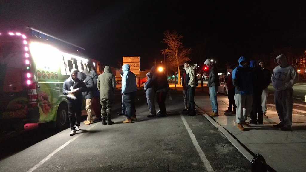 Hamza & Madina Halal Food | 217 Bethpage Rd store 27, Hicksville, NY 11801, USA | Phone: (516) 822-3222