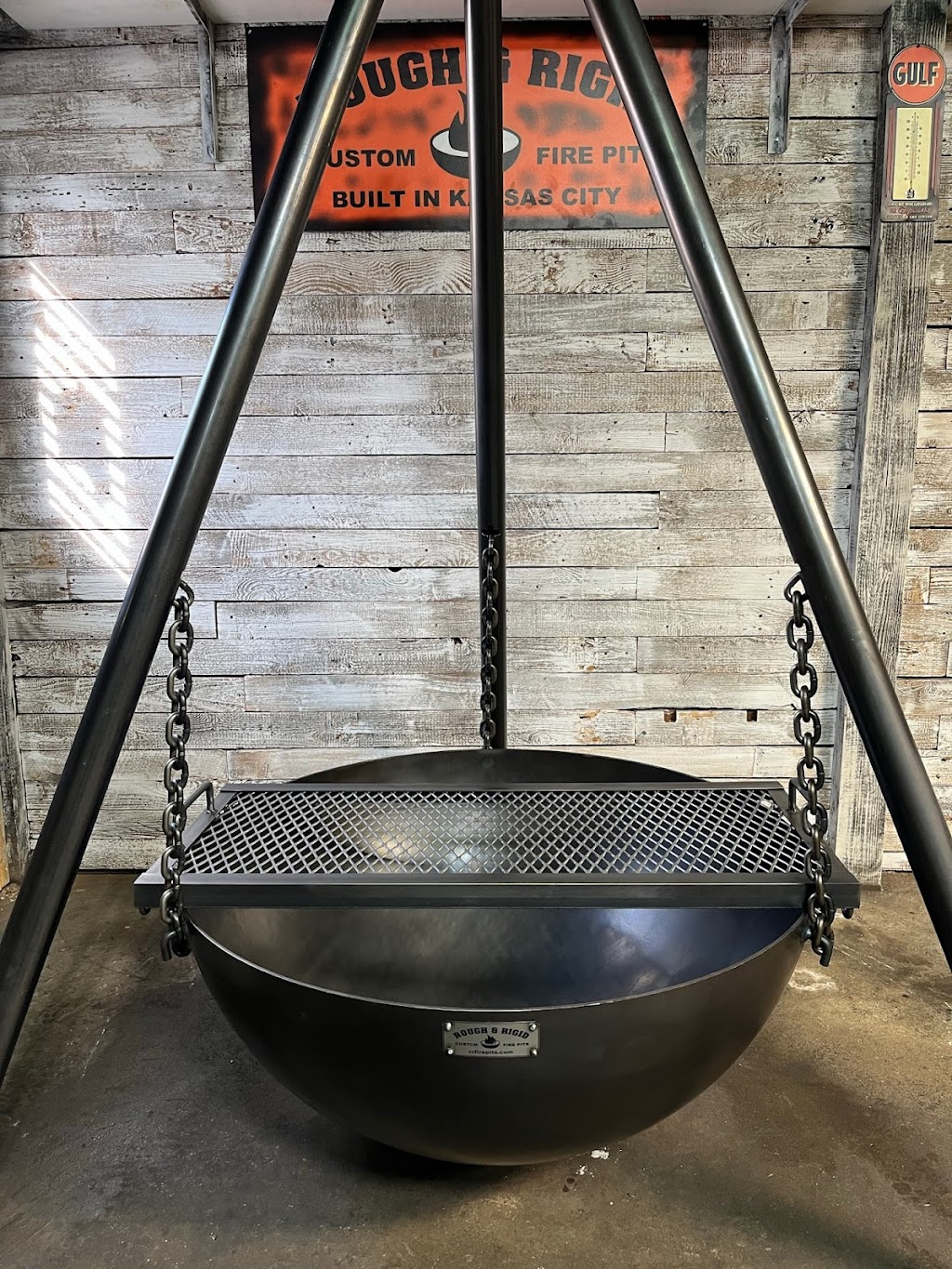 Rough & Rigid Custom Fire Pits | 15419 Parallel Rd, Basehor, KS 66007, USA | Phone: (913) 626-4597
