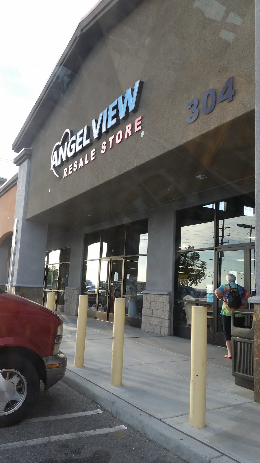 Angel View Resale Store - Hemet | 304 S Sanderson Ave, Hemet, CA 92545, USA | Phone: (951) 929-8093